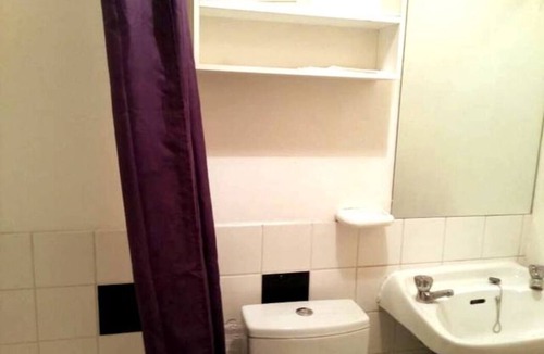 Bishopsgate Apartment | Nice apartment right in the City!