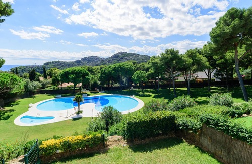 Aiguablava Apartment | Nice apartment with sea views and community pool