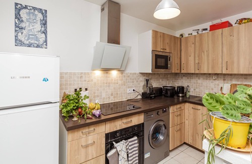 Curial Cambrai Apartment | Nice appt with terrace near Villette