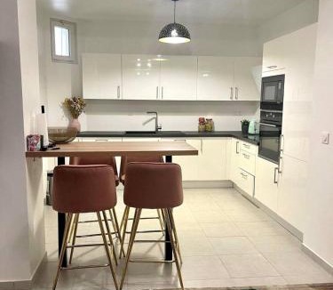 Levallois-Perret House | Nice area 5 minutes from Paris