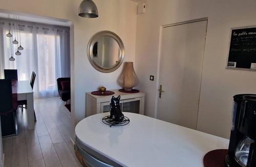 Collioure Apartment | NICE BRIGHT APARTMENT * 2 STEPS FROM THE BEACH WITH PARKING