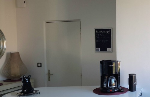 Collioure Apartment | NICE BRIGHT APARTMENT * 2 STEPS FROM THE BEACH WITH PARKING