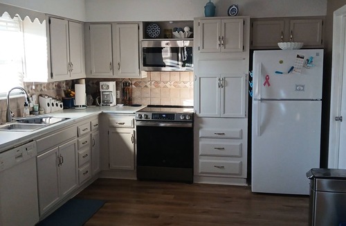 Kansas City House | Nice Centrally Located Home