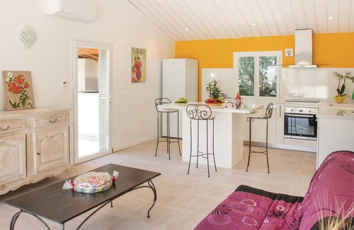 Saint-Gervais-sur-Roubion House | Nice cottage near Montelimar.