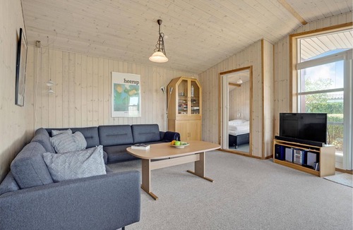 Frolunde House | Nice cottage near the beach.