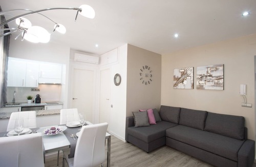 Gracia Apartment | Nice & Cozy Apartment in Gracia