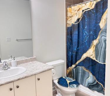 Thorold House | Nice Cozy Room in Thorold, close to Niagara Falls
