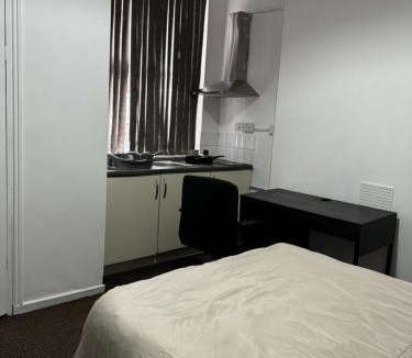 Nottingham House | Nice Ensuite near cricket ground