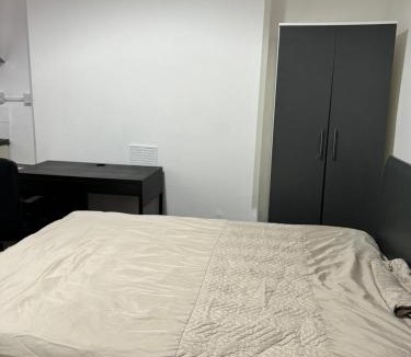 Nottingham House | Nice Ensuite near cricket ground