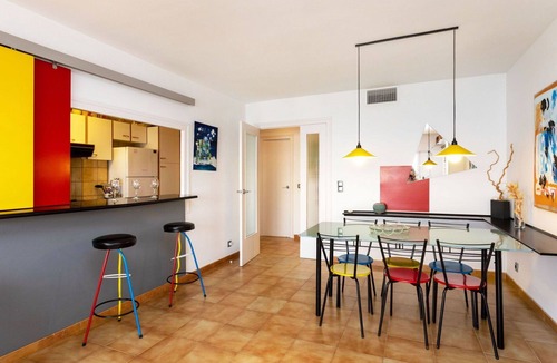 L'Hospitalet de l'Infant Apartment | Nice apartment for 6 people with A/C, WIFI, TV and terrace