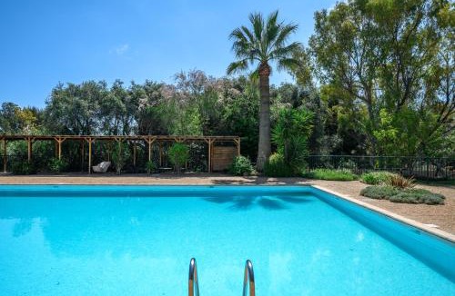 Saint Antoine Apartment | Nice Fabron, terrasse & piscine dans résidence