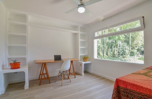 El Puig de Santa Maria House | Nice house with pool near the beach