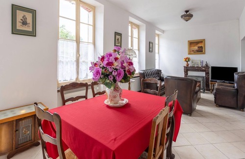 Hambye House | Nice holiday home in Hambye with parking