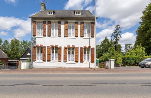 Hambye House | Nice holiday home in Hambye with parking