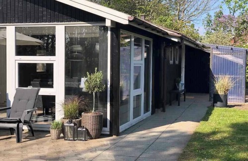 Sjaelborg House | Nice holiday home near the water
