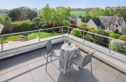 Montreuil-sous-Perouse House | Nice home in Montreuil-Sous-Pérouse