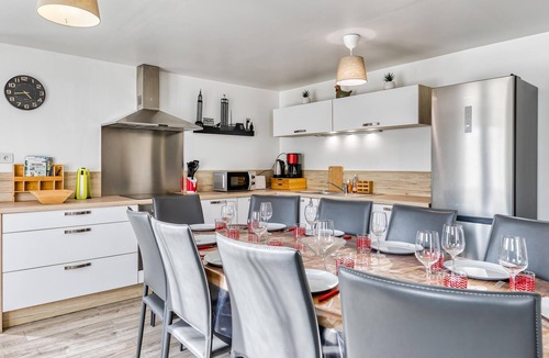 Saint-Samson-de-la-Roque House | Nice home in Saint-Samson-de-la-Roq