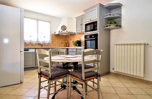 Saint-Laurent-La-Vernede House | Nice home in S.Laurent-la-Vernede