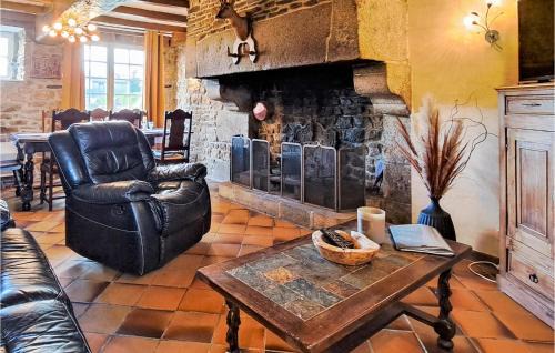 Saint-Brice-de-Landelles House | Nice Home In Saint-Brice-De-Landell With Wifi