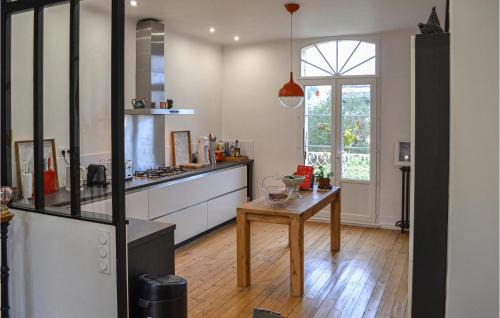 Saint-Christoly-de-Blaye House | Nice Home In Saint-Christoly-De-Bla
