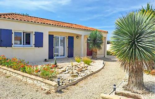 Sainte-Gemme-la-Plaine House | Nice Home In Sainte-Gemme-La-Plaine