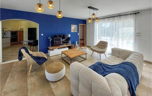 Sainte-Gemme-la-Plaine House | Nice Home In Sainte-Gemme-La-Plaine
