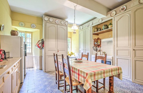 Saint-Martin-des-Combes House | Nice home in St Martin des Combes