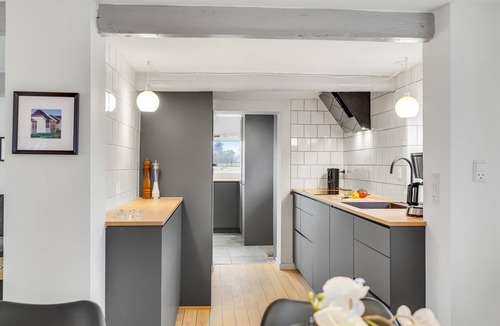 Dunkær House | Nice home in ærøskøbing with kitchen