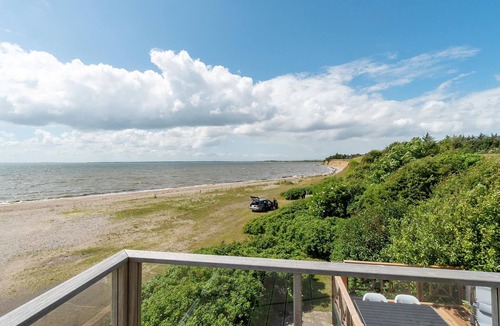 Sillerslev House | Nice home in øster assels