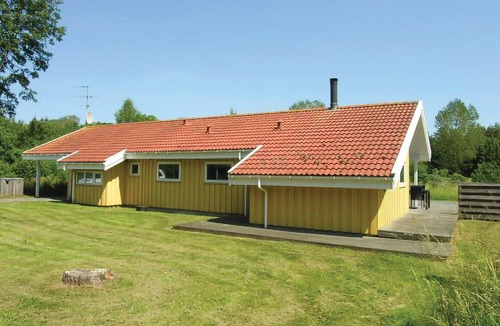Sømarken House | Nice home in Aakirkeby with sauna