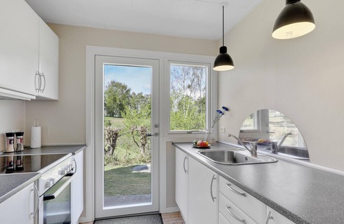 Pedersker House | Nice home in Aakirkeby with WiFi