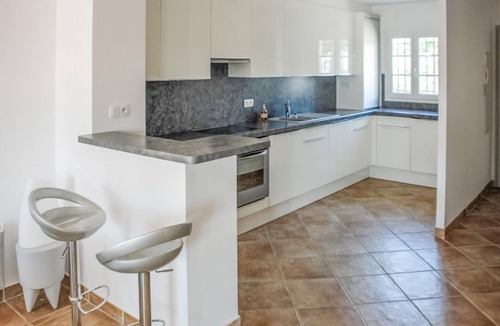 Aigues-Mortes House | Nice home in Aigues-Mortes with house sea view