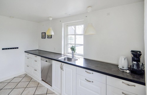 Allingabro House | Nice home in Allingåbro with sauna