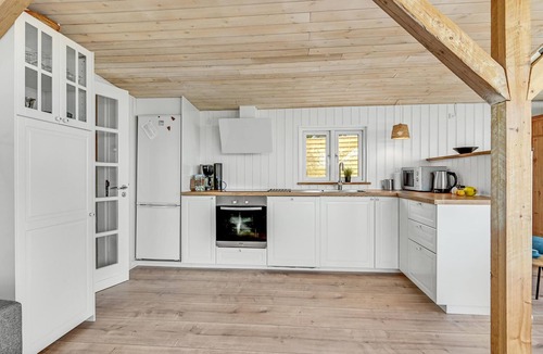 Allingabro House | Nice home in Allingåbro with house sea view