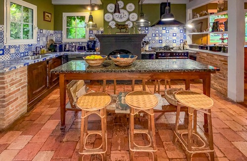 Arjuzanx House | Nice home in Arjuzanx with private swimming pool, can be inside or outside