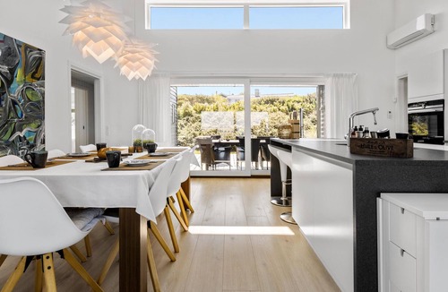 Hoeve Strand House | Nice home in Asnæs with sauna