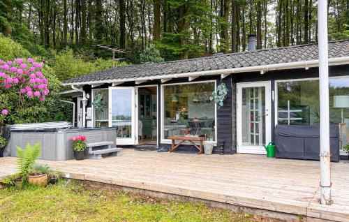 Borkop House | Nice Home In Børkop With House Sea View