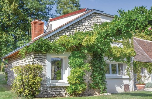 Billy House | Nice home in BILLY with WiFi