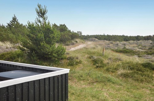 Blavand Strand House | Nice home in Blåvand with sauna