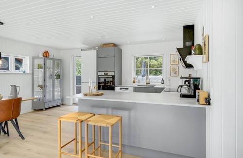 Blavand Strand House | Nice home in Blåvand with sauna