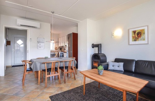 Blavand Strand House | Nice home in Blåvand with WiFi