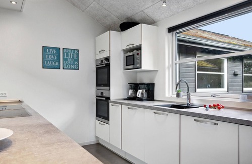 Blavand Strand House | Nice home in Blåvand with sauna