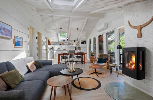 Ho House | Nice home in Blåvand with WiFi