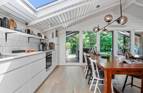 Ho House | Nice home in Blåvand with WiFi