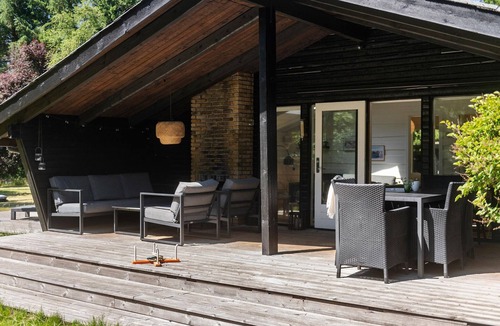 Ho House | Nice home in Blåvand with WiFi