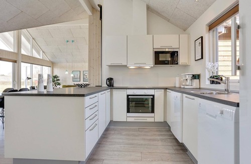 Skastrup House | Nice home in Bogense with kitchen