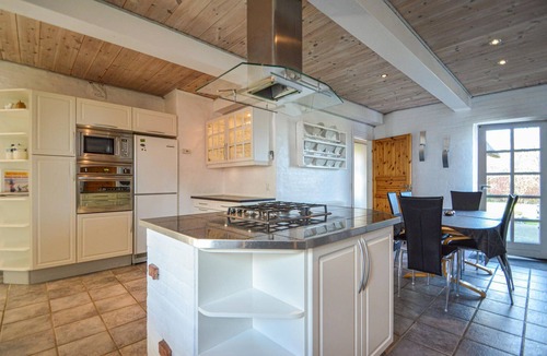 Ballum House | Nice home in Bredebro with WiFi