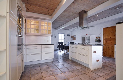 Ballum House | Nice home in Bredebro with WiFi