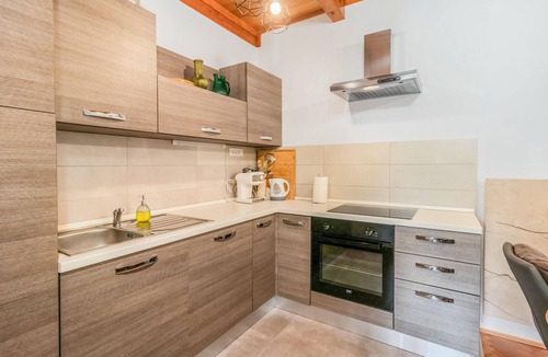 Brod Moravice House | Nice home in Brod na Kupi with WiFi