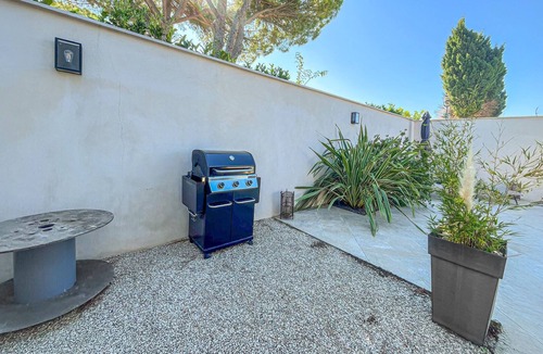 Cabannes House | Nice home in Cabannes